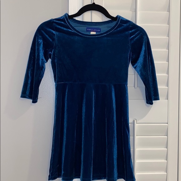 Simply Styled blue crushed velvet feel size 7/8 - Picture 1 of 2